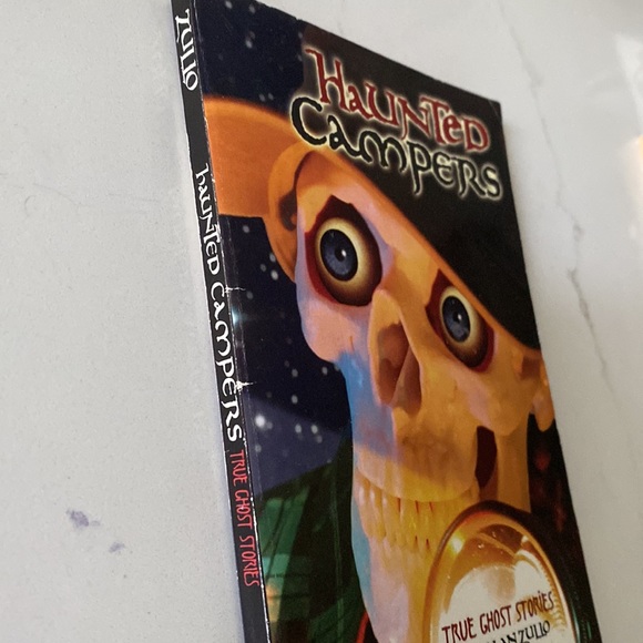 True ghost stories | Haunted Campers | scholastic 📕 - Picture 2 of 3